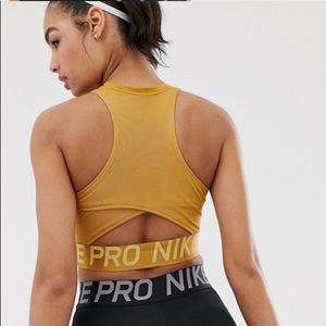 Nike Women's Intertwist Crop Tank Top